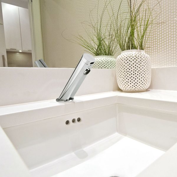 Grifo de lavabo inclinado Soltronic Cromo